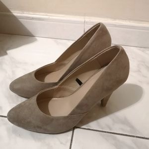 Nude Heels 4" Pumps Faux Suede High Heels From Forever21 Beige Elegant
